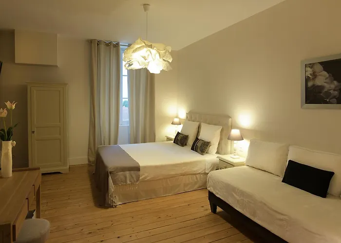 Le Cercle Climatisées Bed & Breakfast Coligny