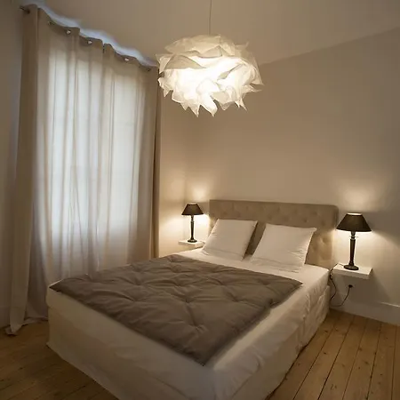 Bed & Breakfast Le Cercle Climatisees 3*
